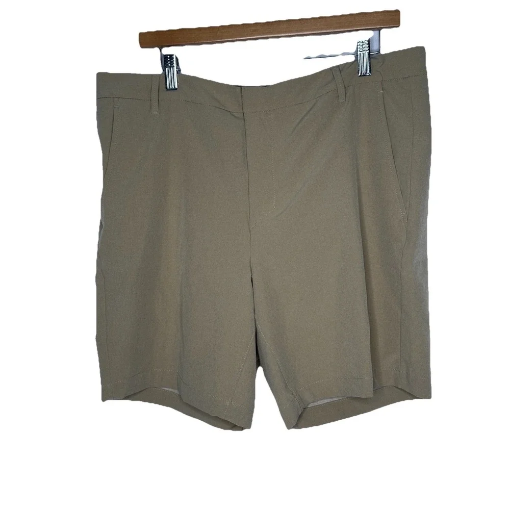 All In Motion Mens 38 Khaki Stretch Performance Shorts Lightweight Active